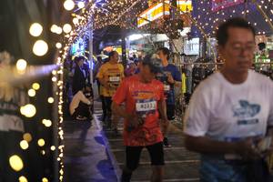 BIB: 4243, 4282
                            <button type="button" onclick="openModal(26220384)" class="btn btn-primary btn-sm float-right btn-popup" data-toggle="modal" data-target=".modal-high-quality">
                        <i class="fas fa-shopping-cart"></i> Add to Cart
                    </button>
                                            <button type="button" onclick="isThisMe(26220384, true)" class="btn btn-success btn-sm float-right btn-popup btn-isme hidden" data-toggle="tooltip" data-placement="bottom" title="นี่คือรูปของคุณใช่ไหม คลิกที่นี่เพื่อเอาเข้าอัลบั้ม">
                        <i class="fas fa-plus"></i> Add to album
                    </button>
                    <button type="button" onclick="isThisMe(26220384, false)" class="btn btn-warning btn-sm float-right btn-popup btn-isnotme hidden">
                        <i class="fas fa-ban"></i> Remove from album
                    </button>